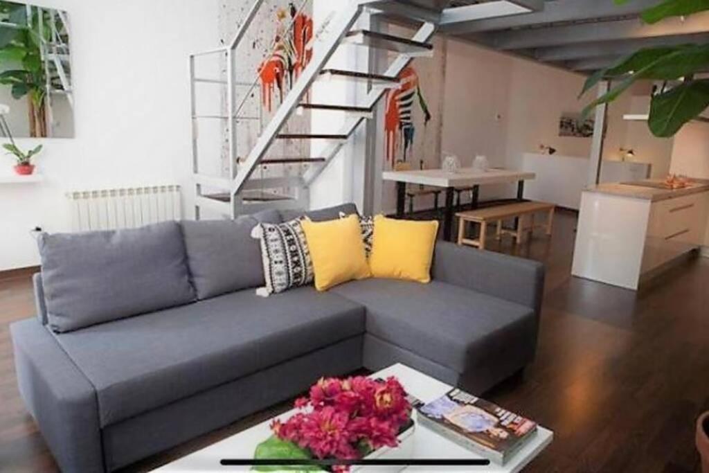 Lujoso Loft A 2Min A Pie Del Casco Historico Appartement Sevilla Buitenkant foto